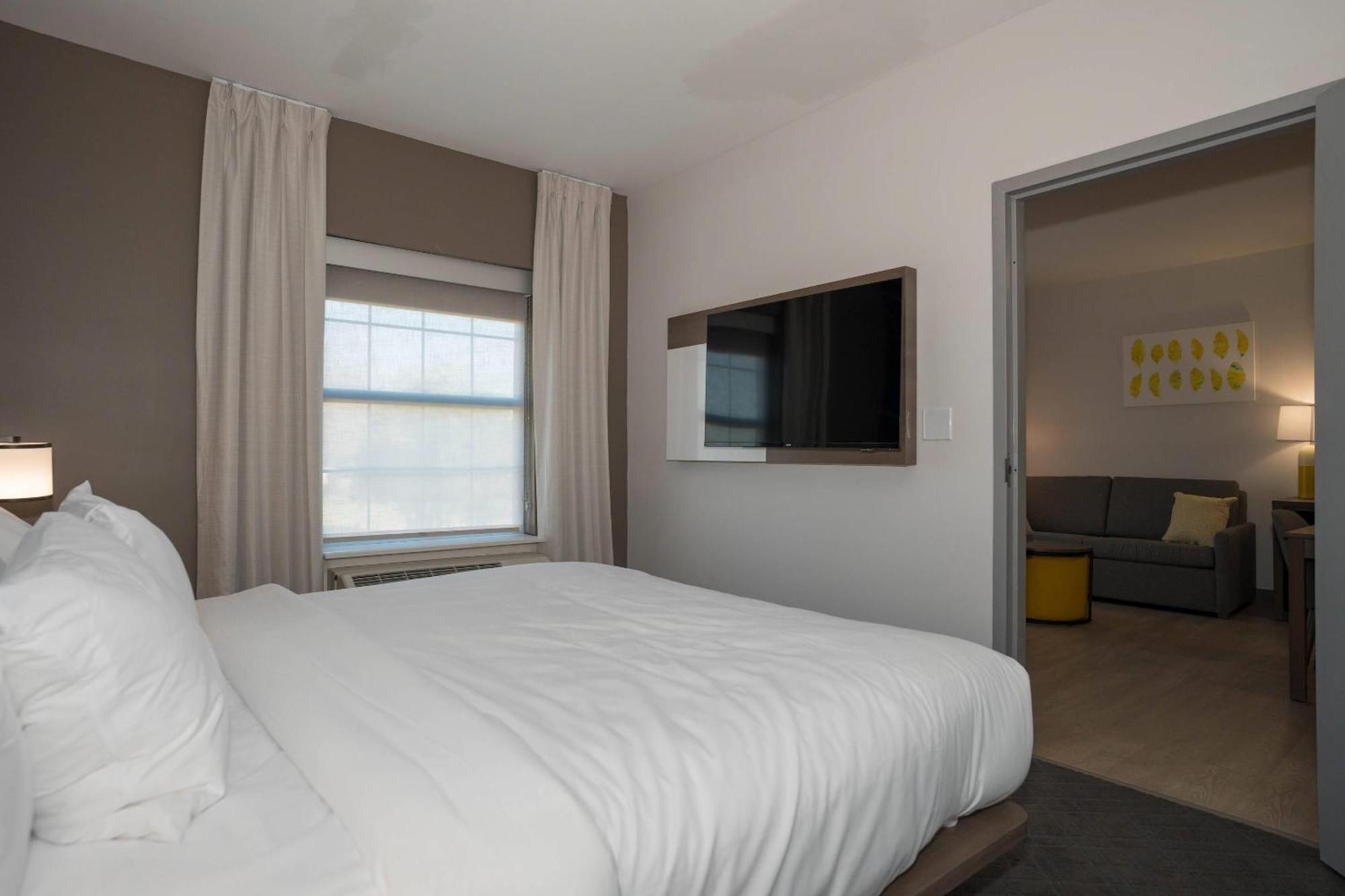 Comfort Inn & Suites River City Decatur Εξωτερικό φωτογραφία