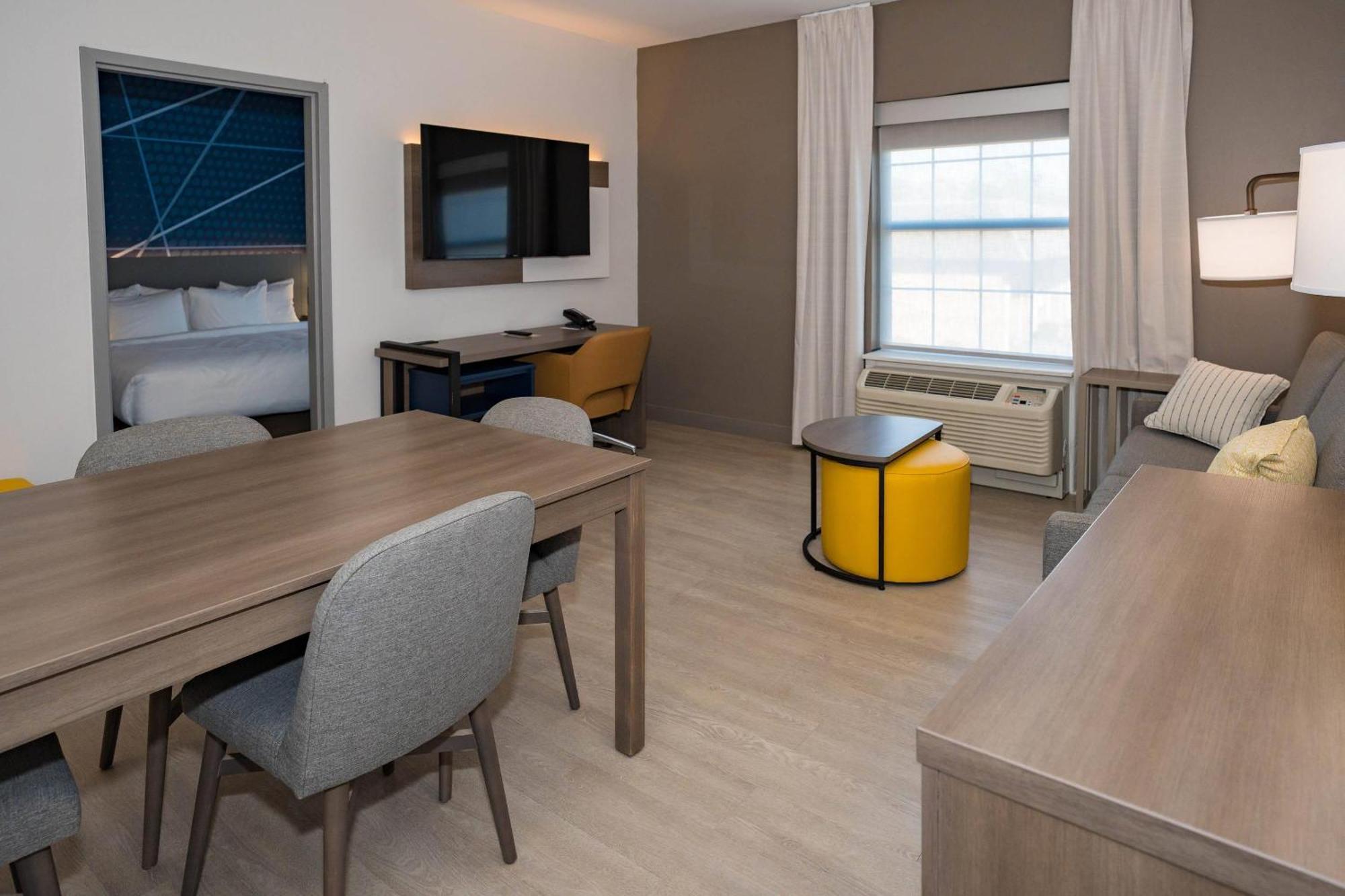 Comfort Inn & Suites River City Decatur Εξωτερικό φωτογραφία