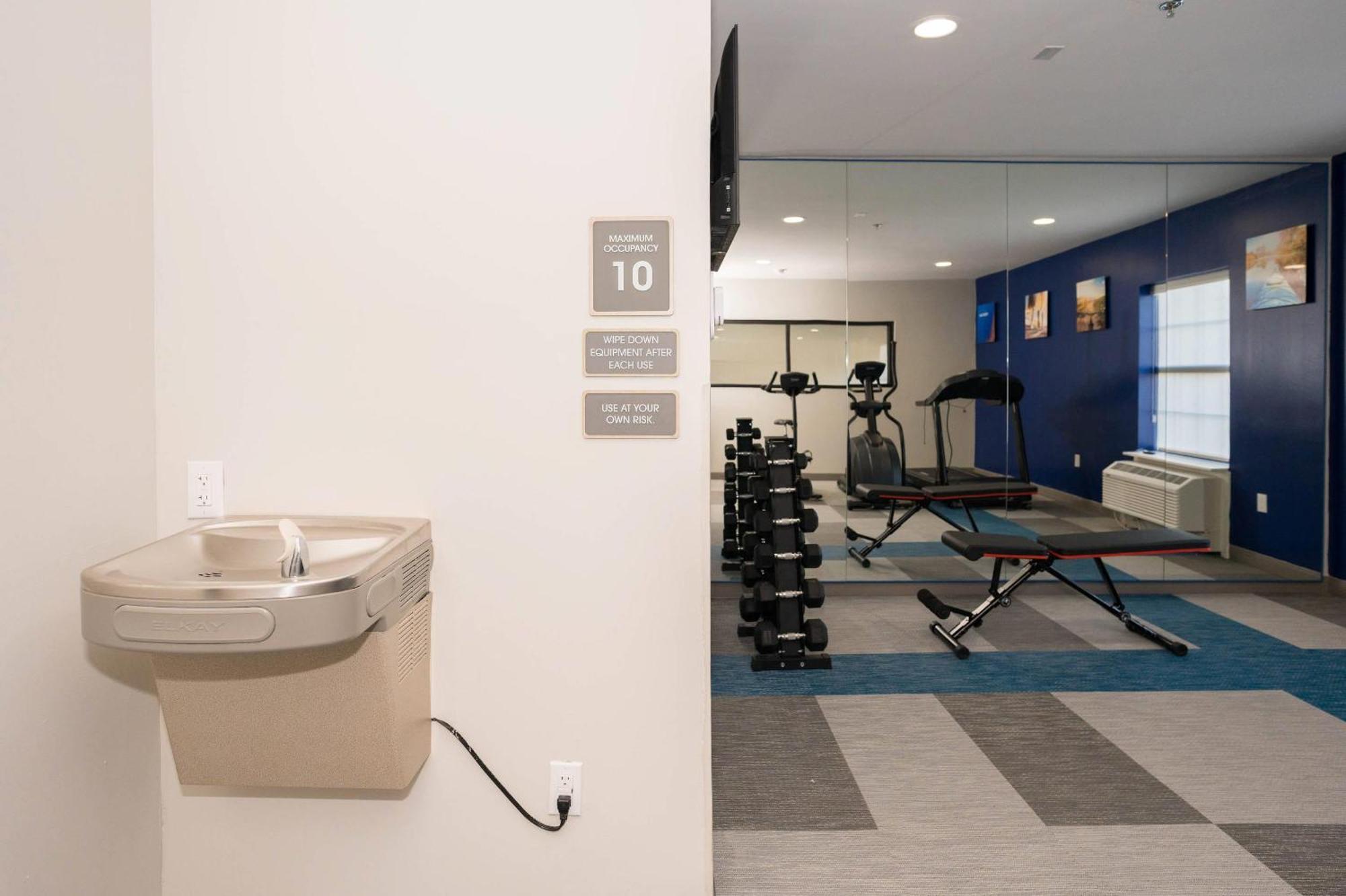 Comfort Inn & Suites River City Decatur Εξωτερικό φωτογραφία